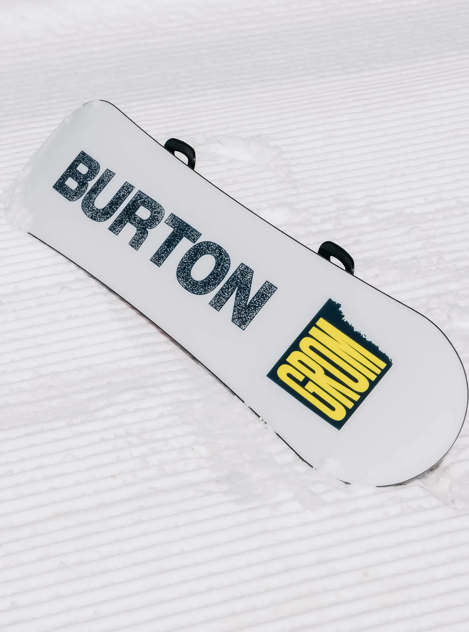 burton_snowboard_grom_fla_7.webp Enfant Burton - Snowboard Grom Flat Top Enfant